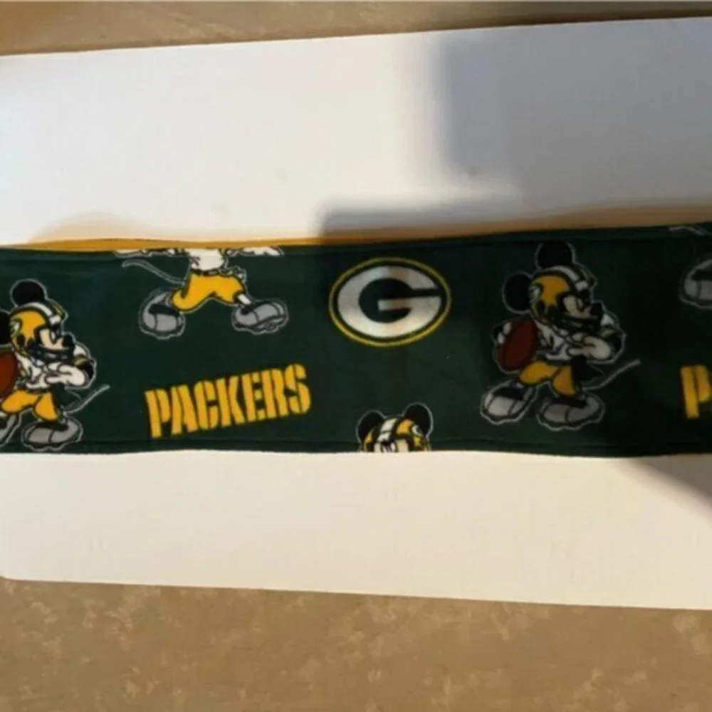 Green Bay Packers Fleece Scarf Mickey Mouse Pattern